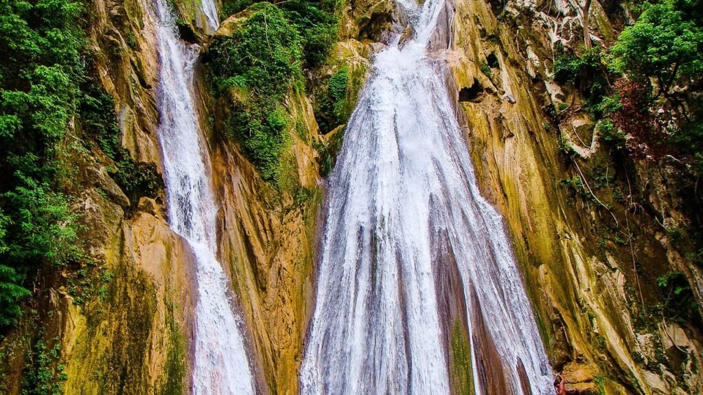 waterfall mussoorie athiti devo bhavo tours rishikesh